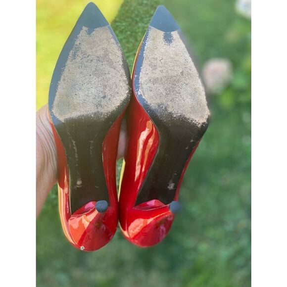 STUART WEITZMAN Candy Apple Red Patent Pumps - Picture 5 of 6